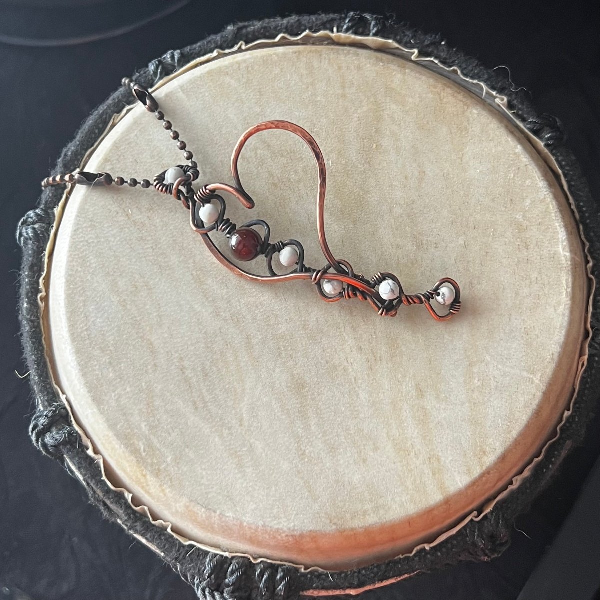 Garnet and Magnesite Stylized Heart Necklace - Mother Of Metal - Copper - For Her - For Necks - Necklaces