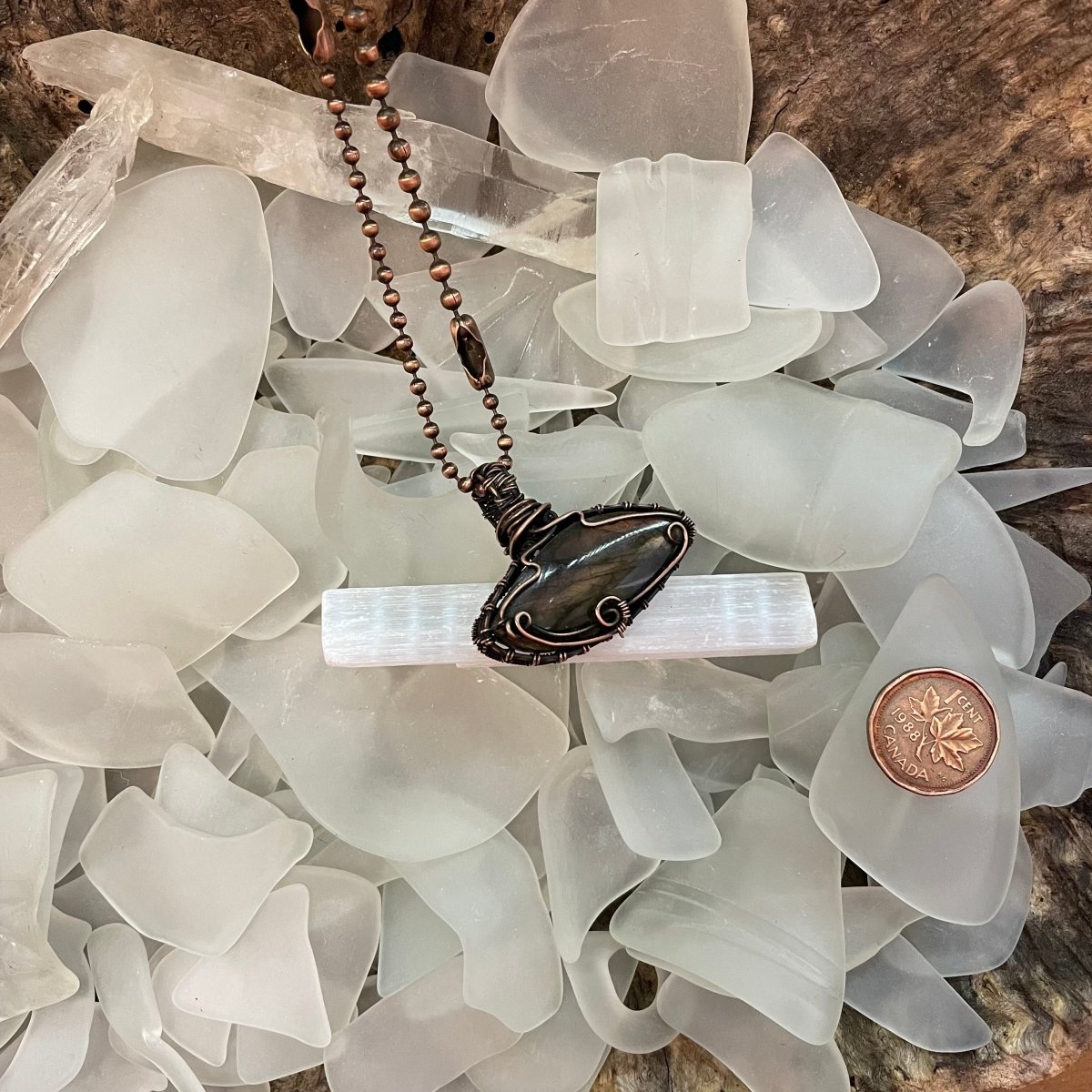 Labradorite Necklace - Mother Of Metal - For Her - For Necks - labradorite-Necklaces